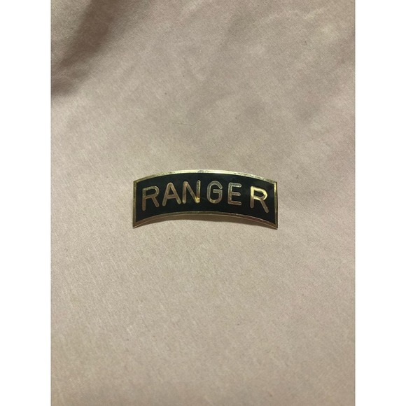 Military | Other | Vintage Us Army Ranger Tab Pin Large | Poshmark